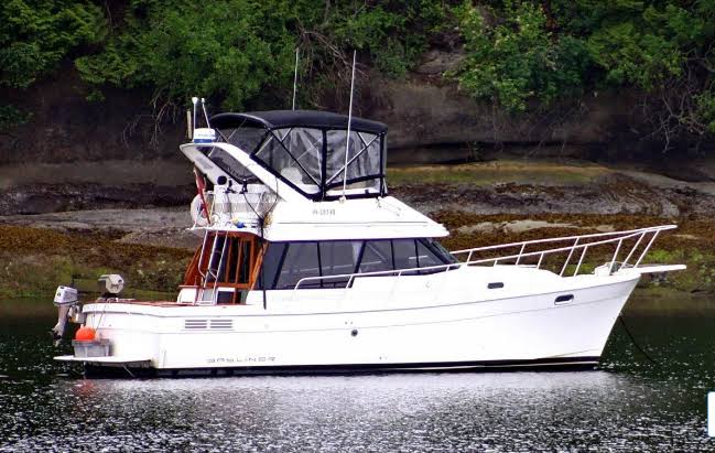 Bayliner 3270 / 3288 Motor Yacht Explorer / Motor Yacht