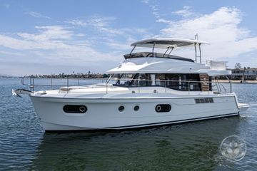 Beneteau Swift Trawler 48 Flybridge