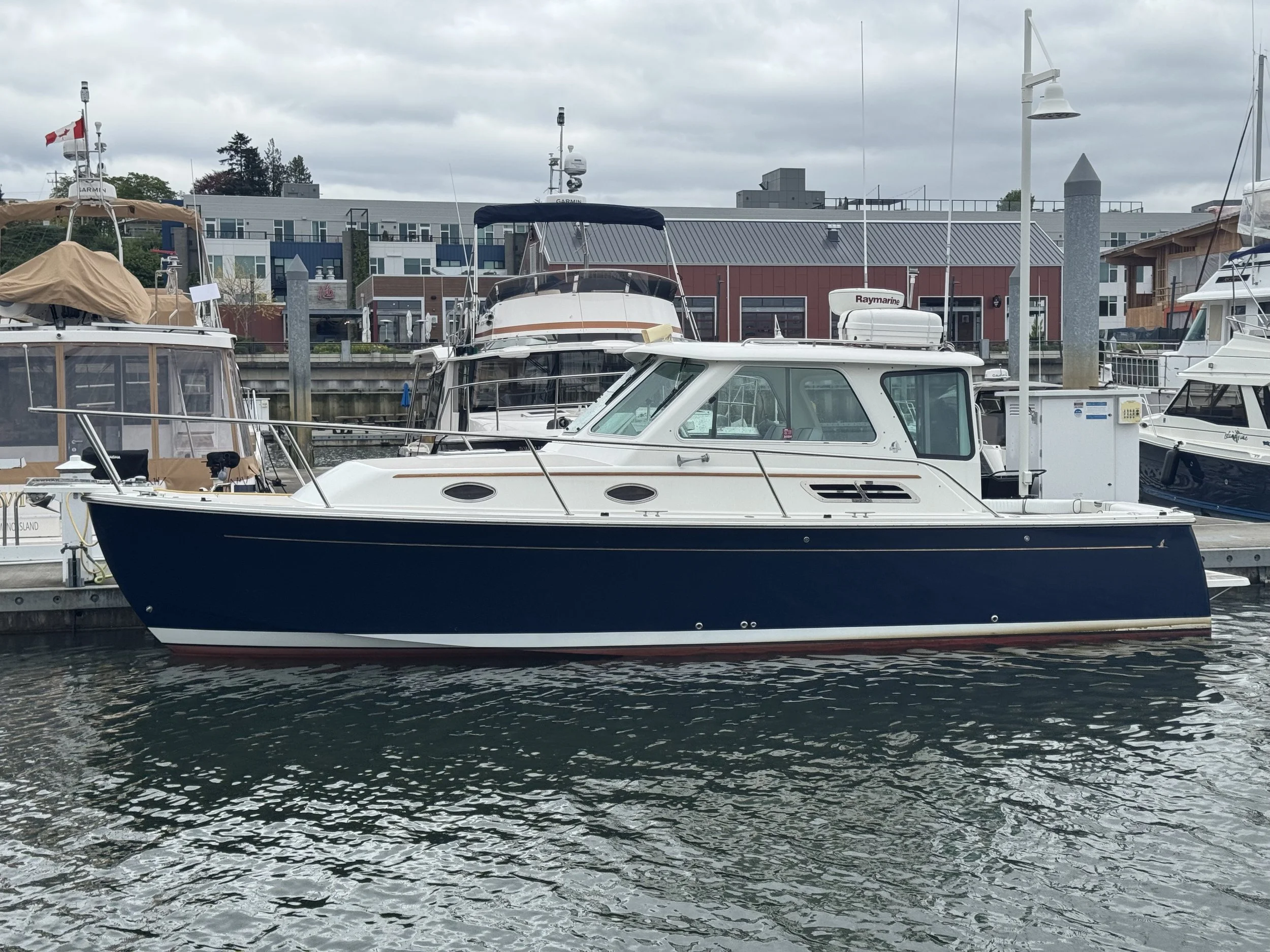 Back Cove 29 Downeast Cruiser