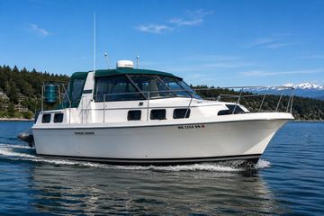 Carver 2827 Voyager / 2897 Mariner Flybridge Cruiser