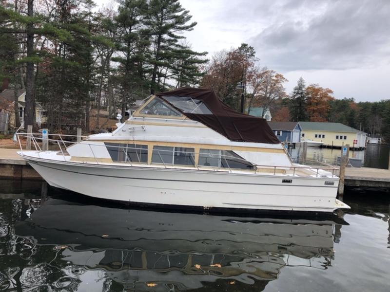 Carver 3297 / 330 Mariner Mariner
