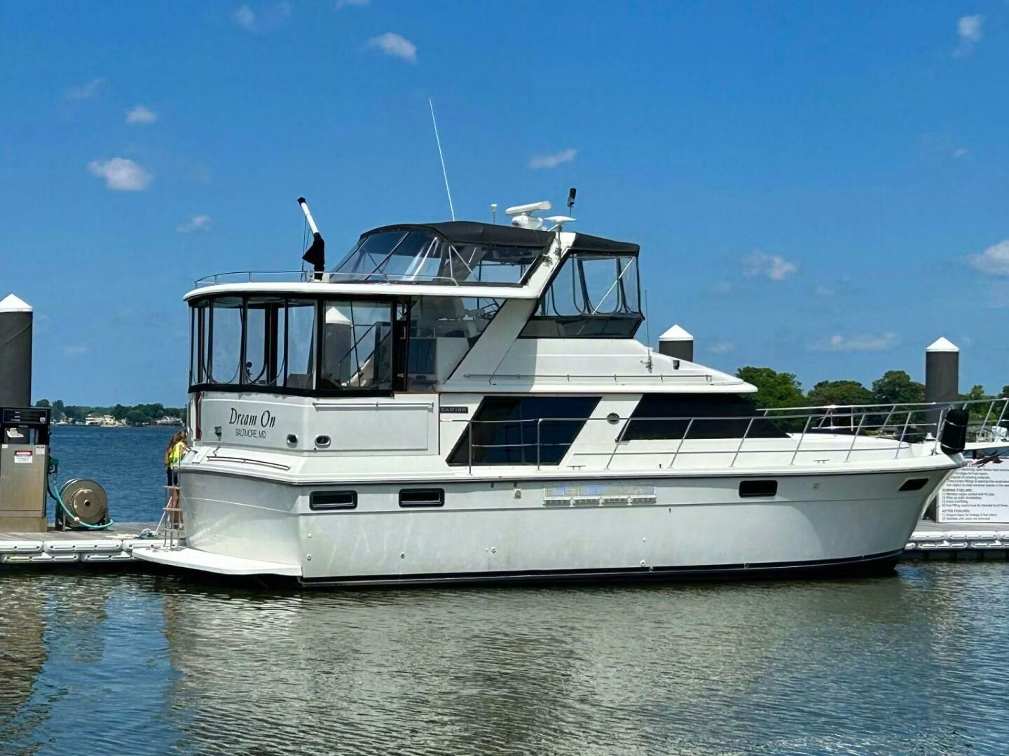 Carver 4207 Aft Cabin Aft Cabin Motor Yacht