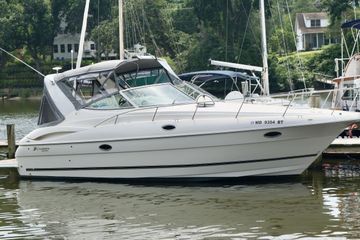 Cruisers Yachts 3275 / 320 Express Express Cruiser