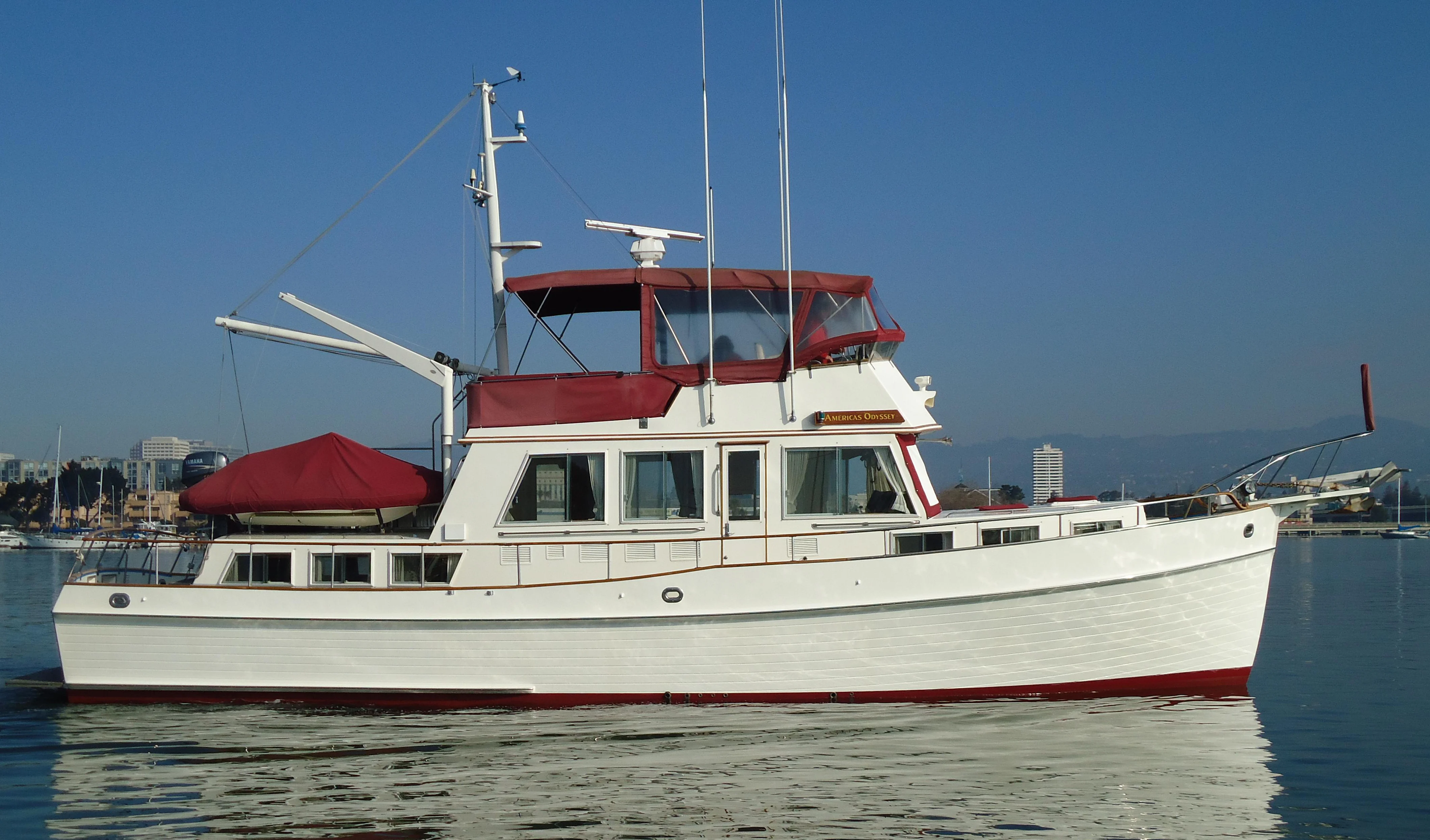 Grand Banks 49 Motor Yacht