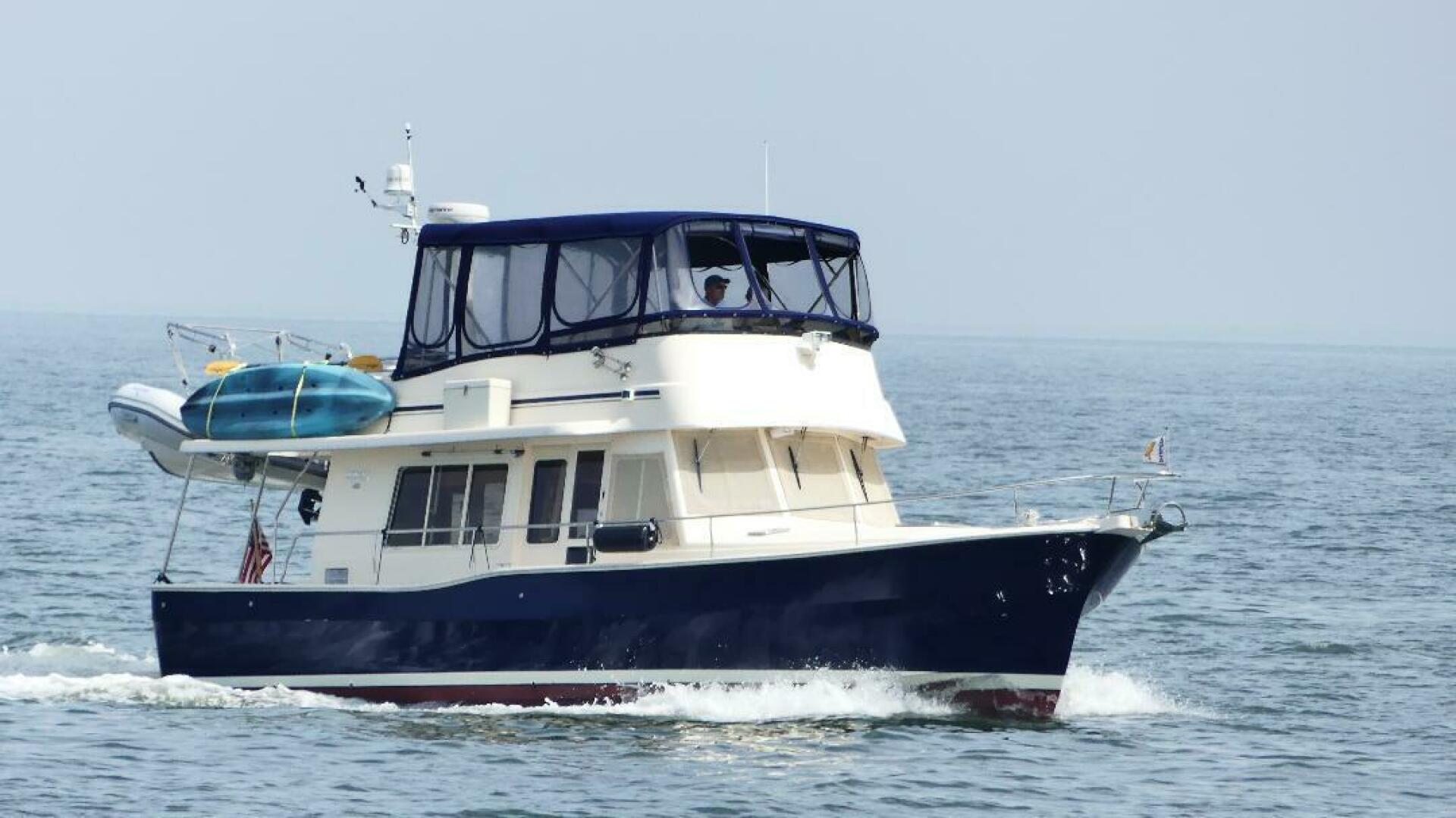 Mainship 400 400 Trawler / 41 Expedition / 414 Trawler